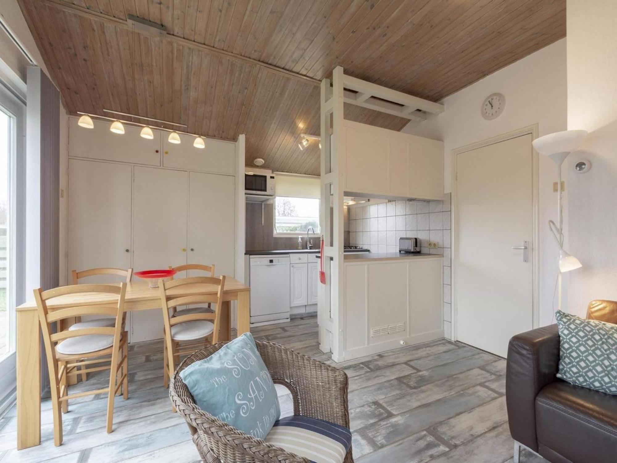 Holiday Home With Playground Callantsoog Ngoại thất bức ảnh